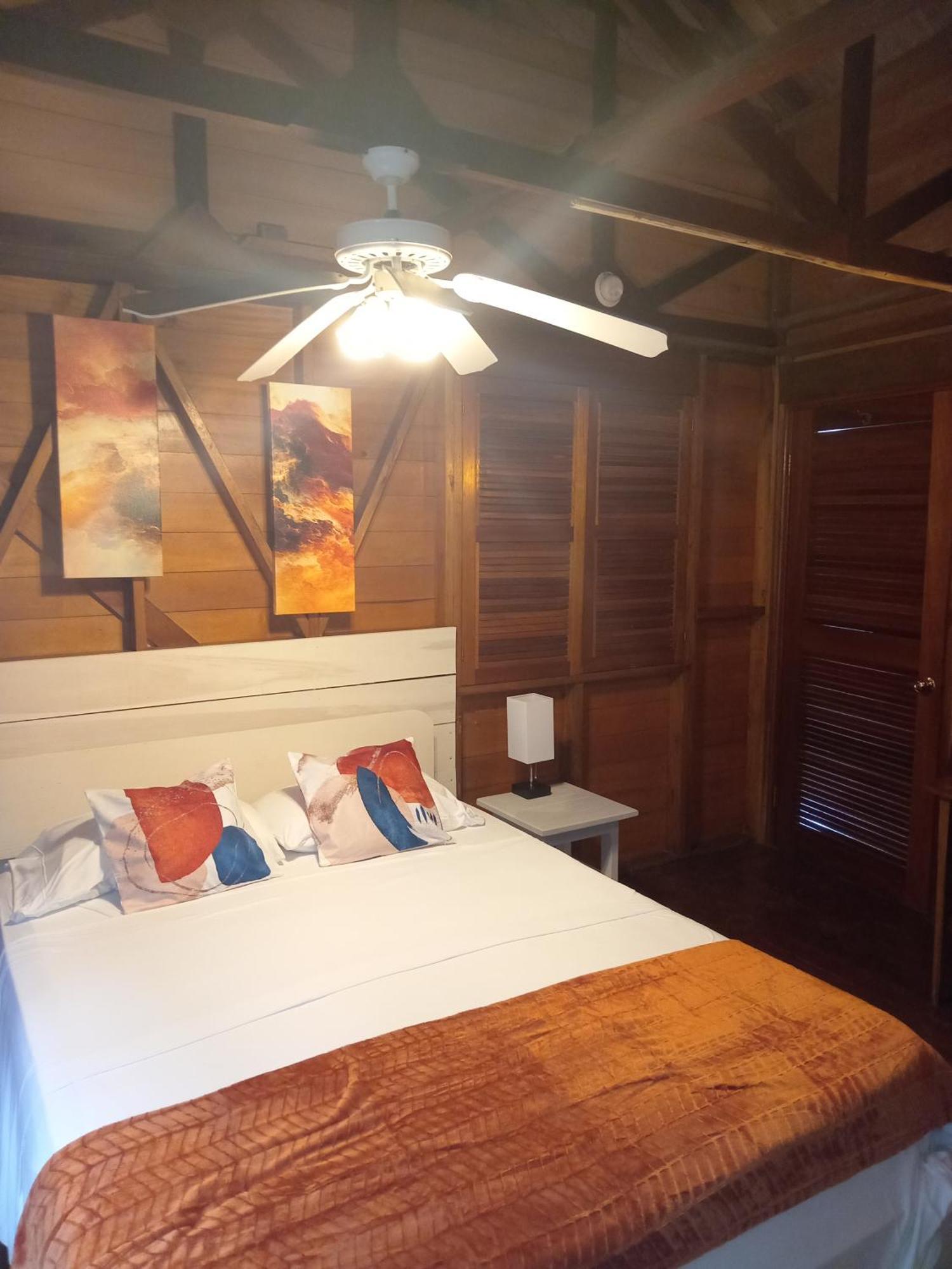 Villa Bahia Del Sol Bocas del Toro Eksteriør bilde