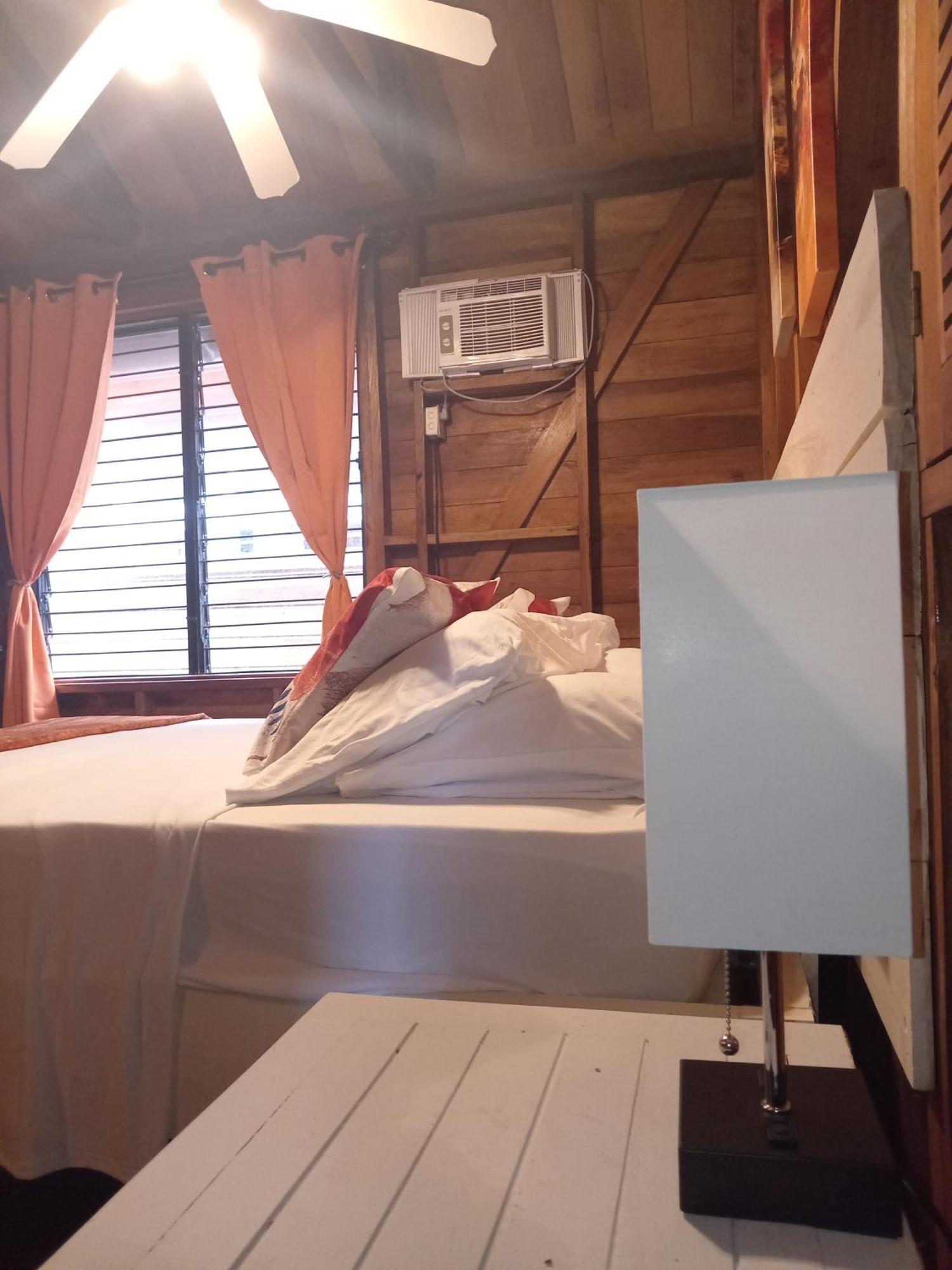 Villa Bahia Del Sol Bocas del Toro Eksteriør bilde